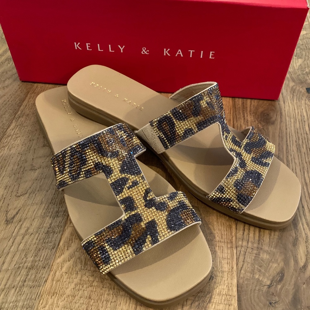 NWOT Nelly & Katie Frillian Glitter Animal Print Open Toed Flat Sandals Size 9M